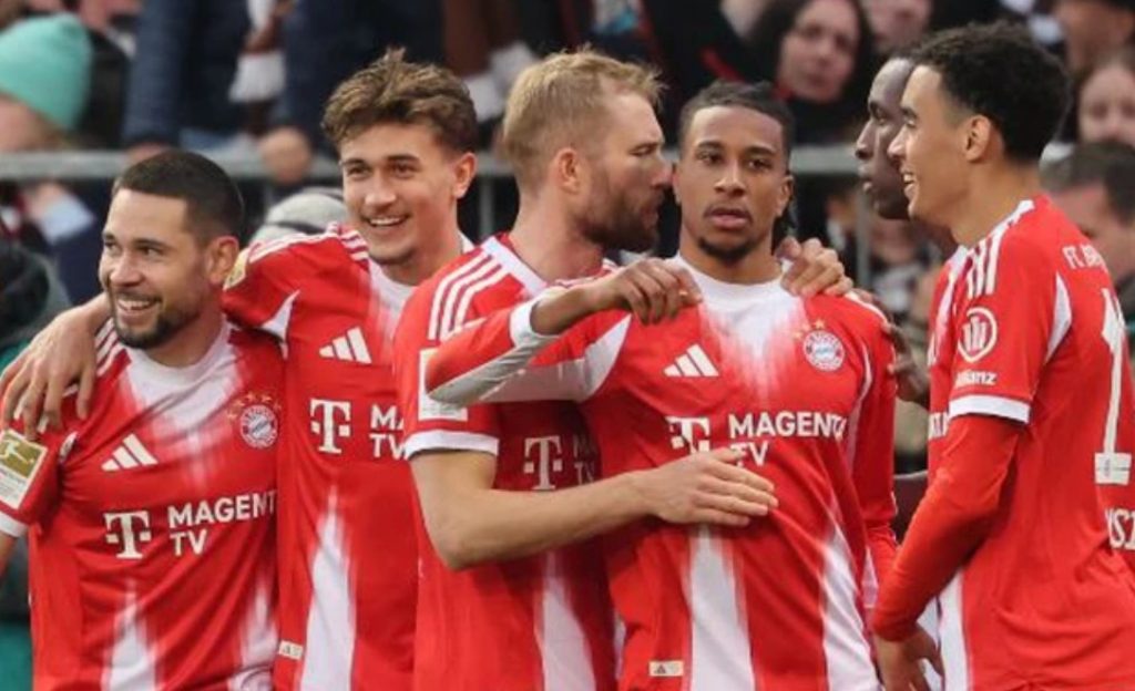 Bayern Munich áp dụng lối chơi tấn công phóng khoáng, trực tiếp và tốc độ cao